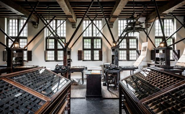 de oude drukkerij in het Museum Plantin-Moretus